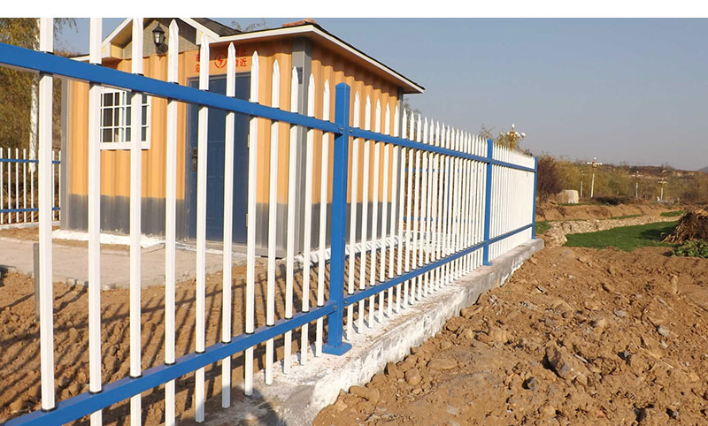 雙邊鋅鋼護(hù)欄網(wǎng)多少錢一米 雙邊鋅鋼護(hù)欄網(wǎng)多少錢一米