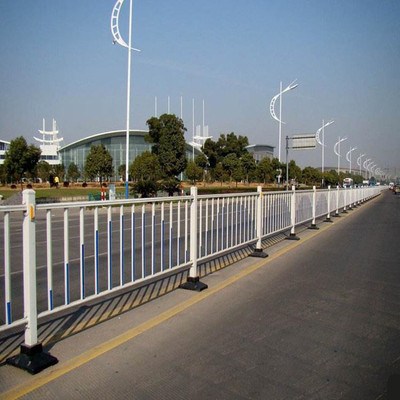 市政護(hù)欄廠家,市政護(hù)欄價(jià)格,市政護(hù)欄 市政護(hù)欄廠家,市政護(hù)欄價(jià)格,市政護(hù)欄