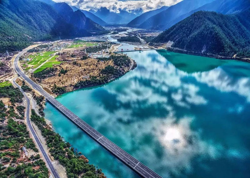 市政護(hù)欄廠家 市政護(hù)欄廠家