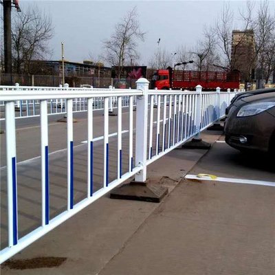 市政護(hù)欄廠家聯(lián)系方式 市政護(hù)欄廠家聯(lián)系方式